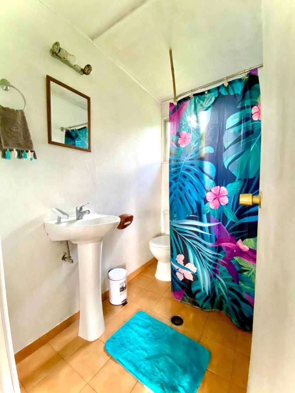 Mata Nui Eco Hostel Hanga Roa Ngoại thất bức ảnh